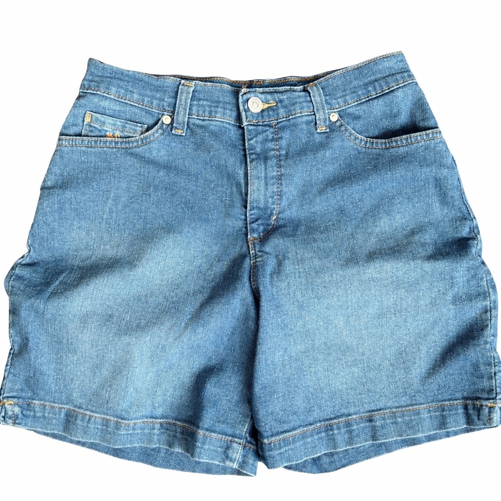 Gloria Vanderbilt Women’s Denim Amanda Shorts Classic Blue Size 6